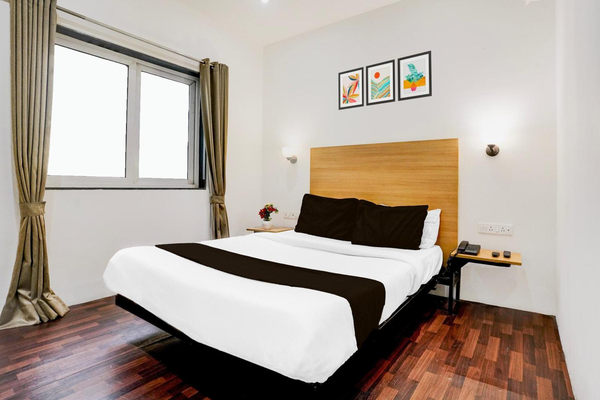 Super Townhouse Pbg Mall Vashi Turambhe Kültér fotó